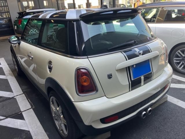 BMW MINI COOPER S 2007 Image 31