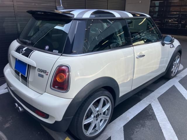 BMW MINI COOPER S 2007 Image 31