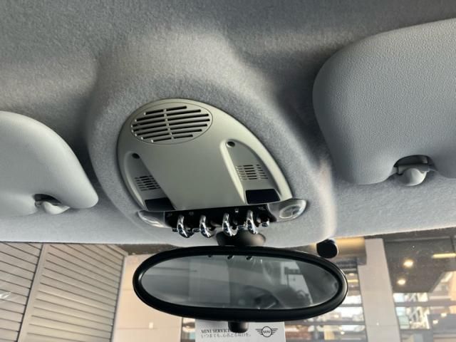BMW MINI COOPER S 2007 Image 31