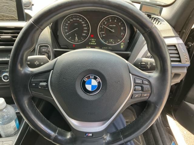 BMW 1SERIES 2012 Image 31