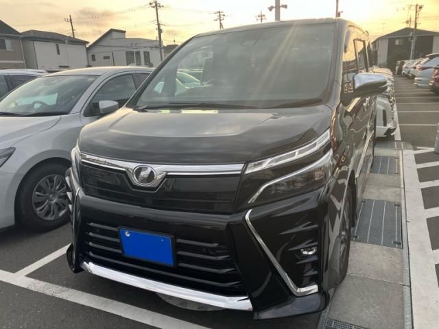 TOYOTA VOXY 2019 Image 31