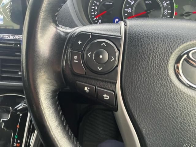 TOYOTA VOXY 2019 Image 31