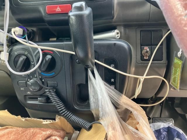 NISSAN NV100 CLIPPER 2018 Image 31