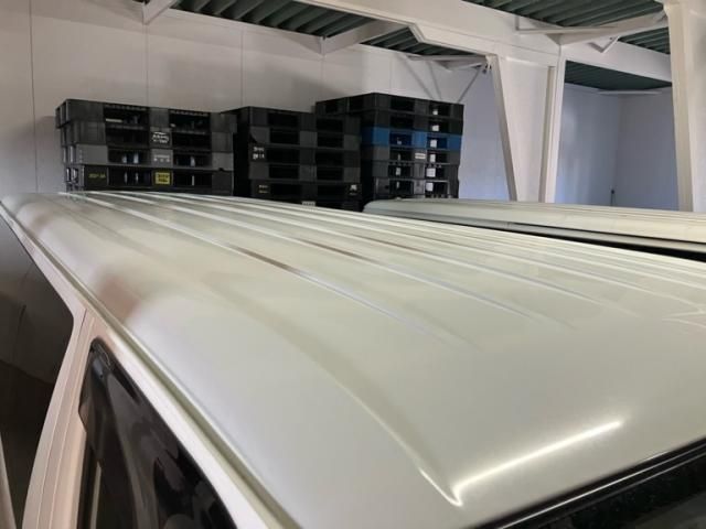 TOYOTA HIACE VAN 4WD 2021 Image 31