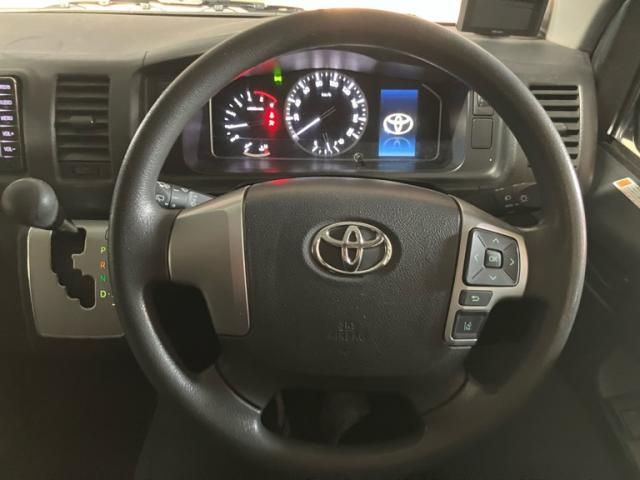 TOYOTA HIACE VAN 4WD 2021 Image 31