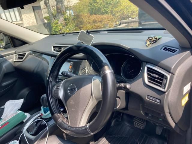 NISSAN X-TRAIL 2WD 2014 Image 31