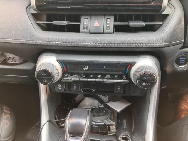TOYOTA RAV4 4WD 2019 Image 31