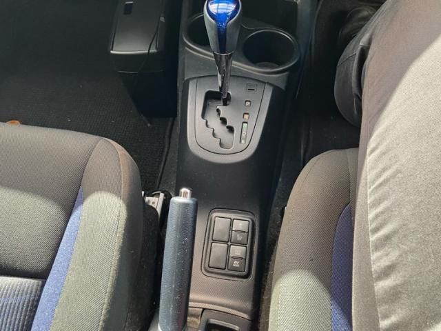 TOYOTA AQUA 2017 Image 31