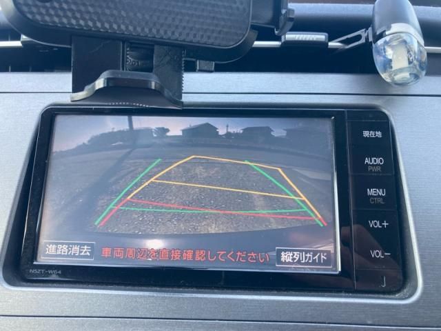 TOYOTA PRIUS 2014 Image 31