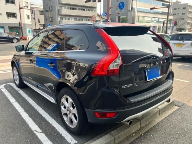 VOLVO XC60 2011 Image 31