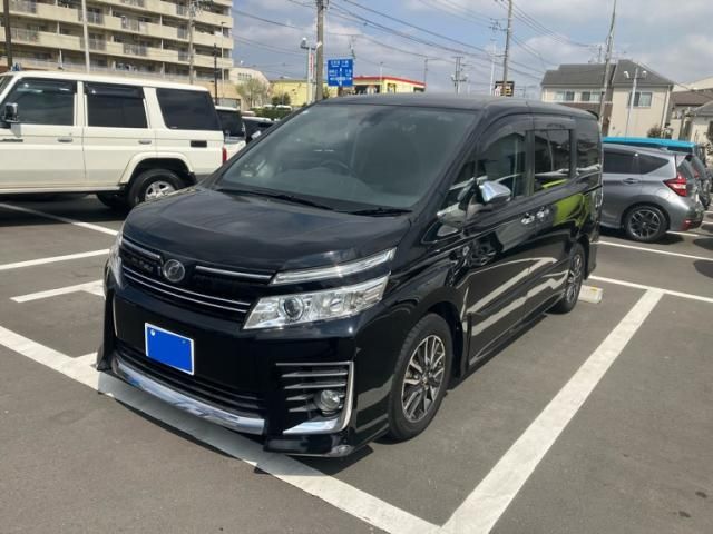 TOYOTA VOXY 2016 Image 31