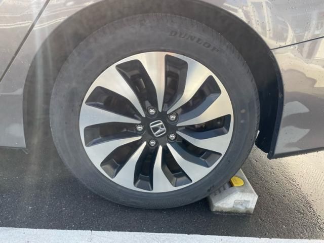 HONDA ACCORD HYBRID 2013 Image 31