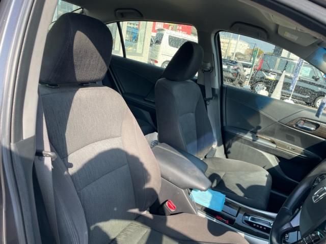 HONDA ACCORD HYBRID 2013 Image 31