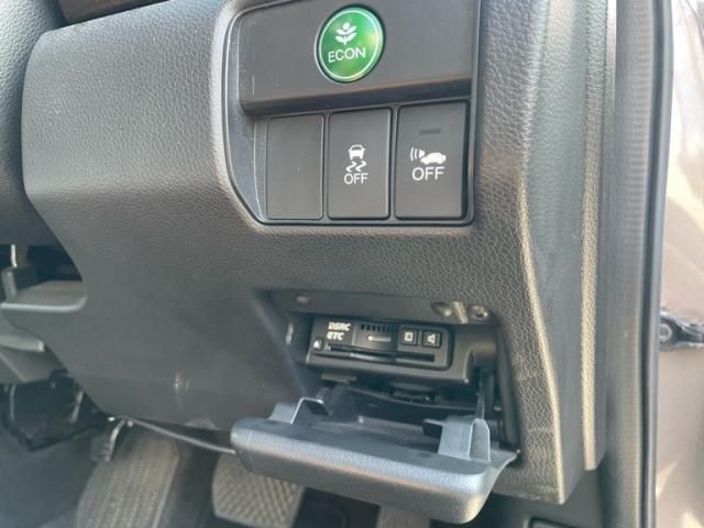 HONDA ACCORD HYBRID 2013 Image 31