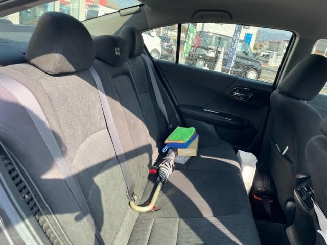 HONDA ACCORD HYBRID 2013 Image 31