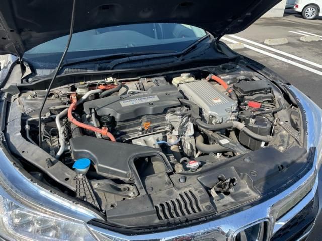 HONDA ACCORD HYBRID 2013 Image 31