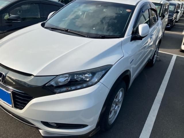 HONDA VEZEL HYBRID 2016 Image 31