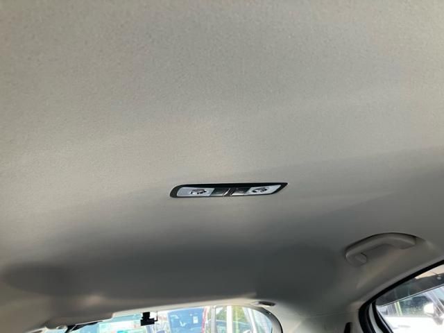 HONDA VEZEL HYBRID 2016 Image 31