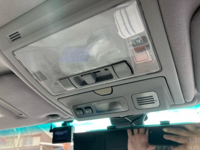 TOYOTA CELSIOR 2005 Image 31