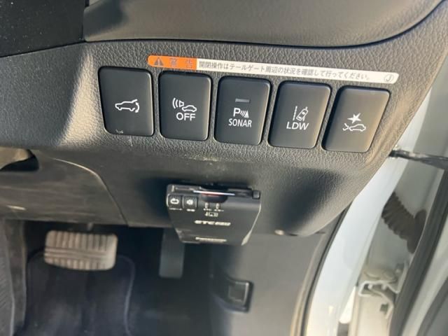 MITSUBISHI OUTLANDER PHEV 2018 Image 31