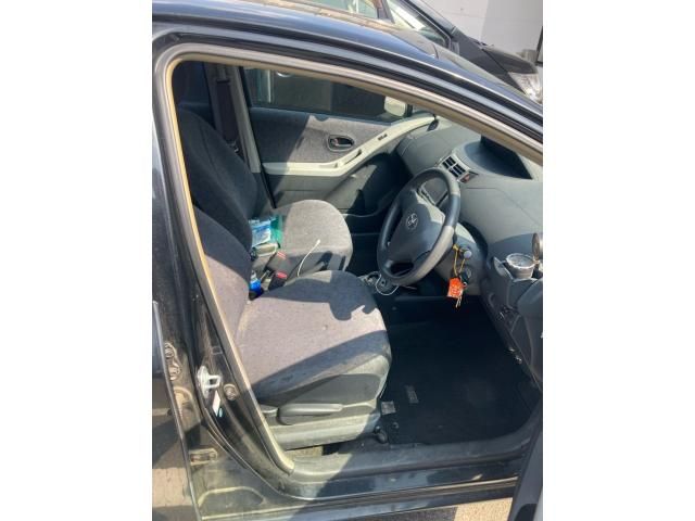 TOYOTA VITZ 2010 Image 31