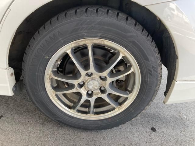 TOYOTA PRIUS ALPHA 2013 Image 31