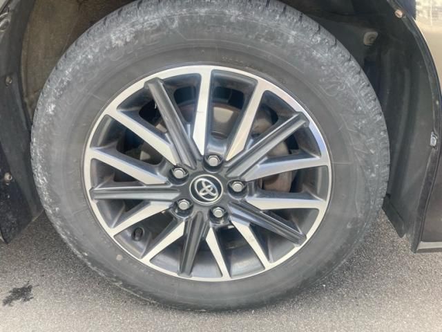 TOYOTA VOXY 4WD 2017 Image 31