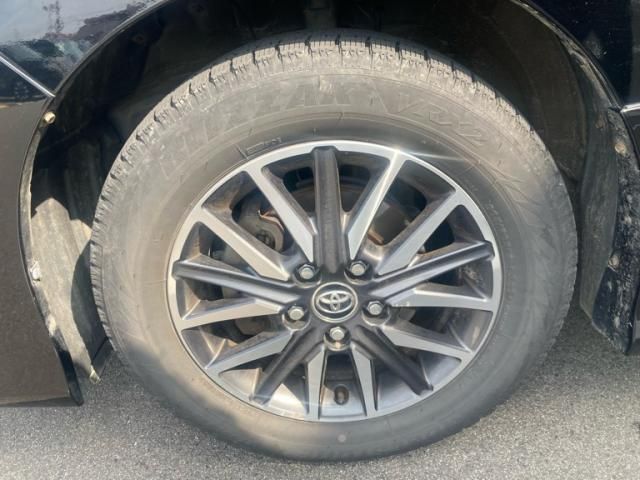 TOYOTA VOXY 4WD 2017 Image 31