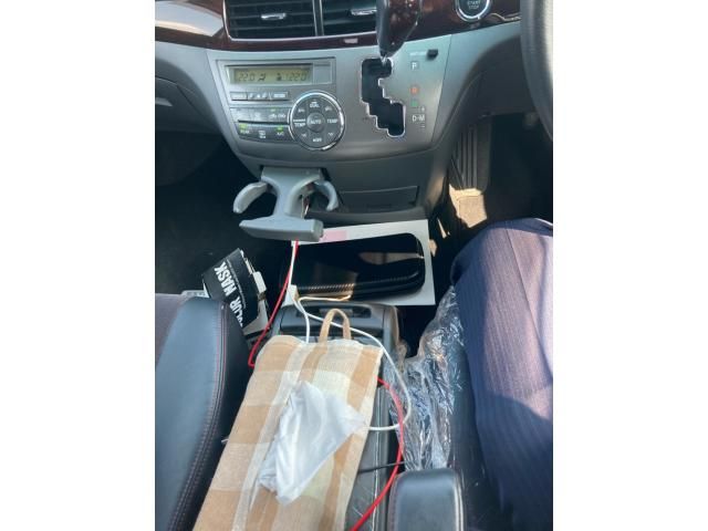 TOYOTA ESTIMA 2011 Image 31