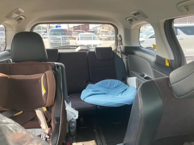 TOYOTA ESTIMA 2011 Image 31