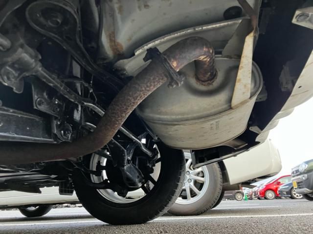 SUBARU XV HYBRID 2014 Image 31