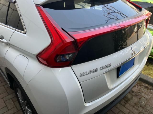 MITSUBISHI ECLIPSE CROSS 4WD 2018 Image 31