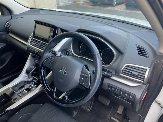 MITSUBISHI ECLIPSE CROSS 4WD 2018 Image 31