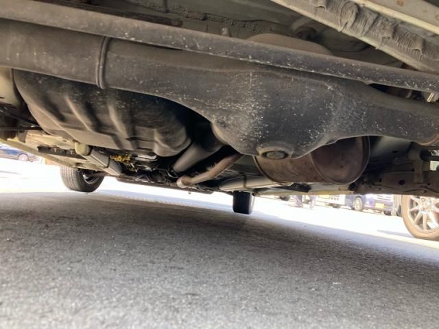 DAIHATSU TANTO 4WD 2015 Image 31