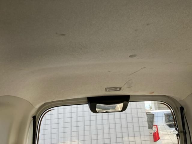 DAIHATSU TANTO 4WD 2015 Image 31