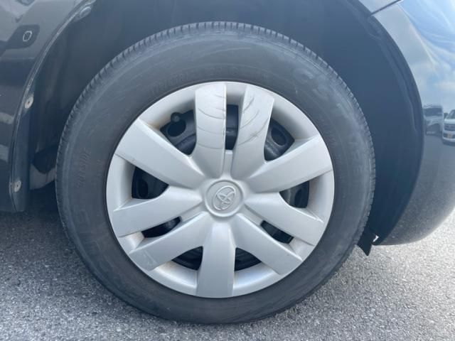 TOYOTA VITZ 2010 Image 31