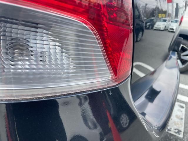 TOYOTA VITZ 2010 Image 31