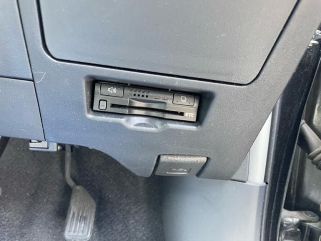 TOYOTA VITZ 2010 Image 31