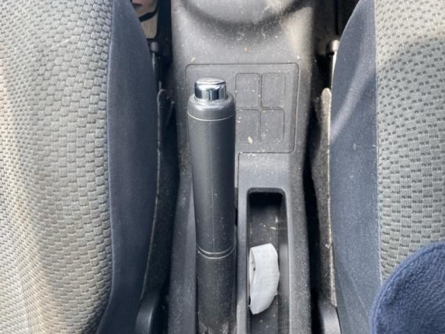 TOYOTA VITZ 2010 Image 31