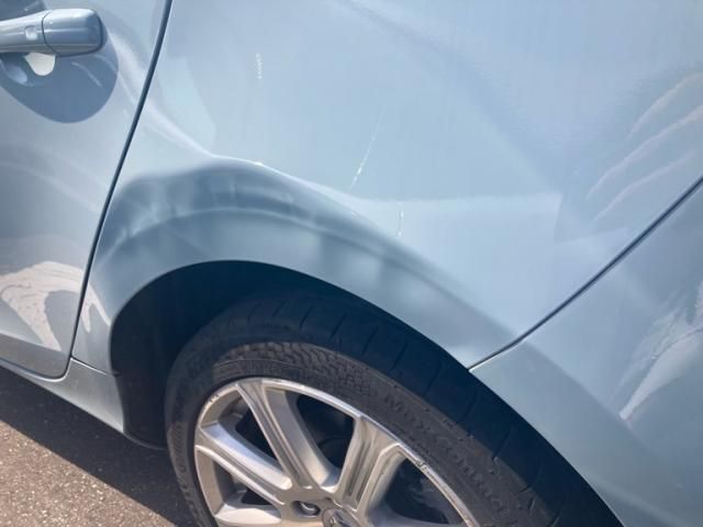 VOLVO V40 2017 Image 31