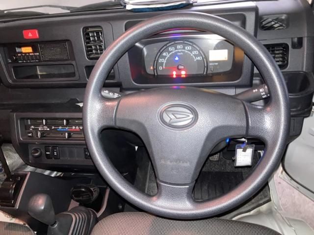 DAIHATSU HIJET TRUCK 4WD 2020 Image 31