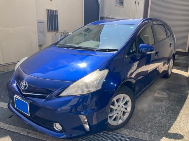 TOYOTA PRIUS ALPHA 2013 Image 31