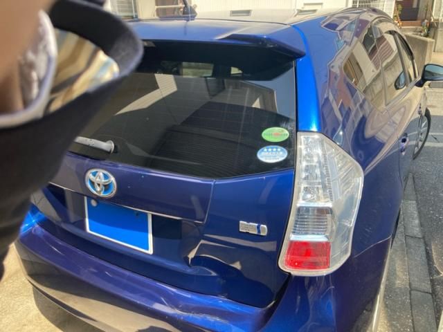 TOYOTA PRIUS ALPHA 2013 Image 31