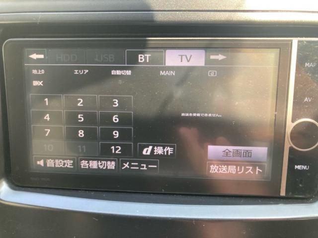 TOYOTA PRIUS ALPHA 2013 Image 31