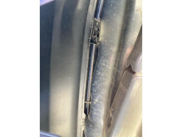 TOYOTA PRIUS ALPHA 2013 Image 31