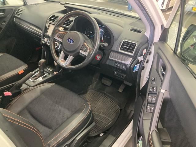 SUBARU FORESTER 2016 Image 31