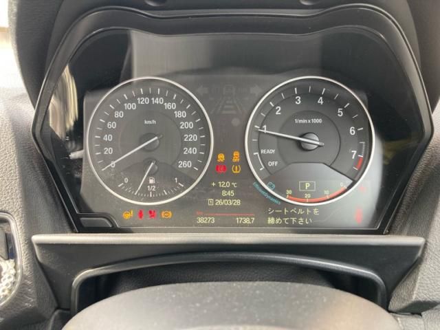 BMW 1SERIES 2012 Image 31