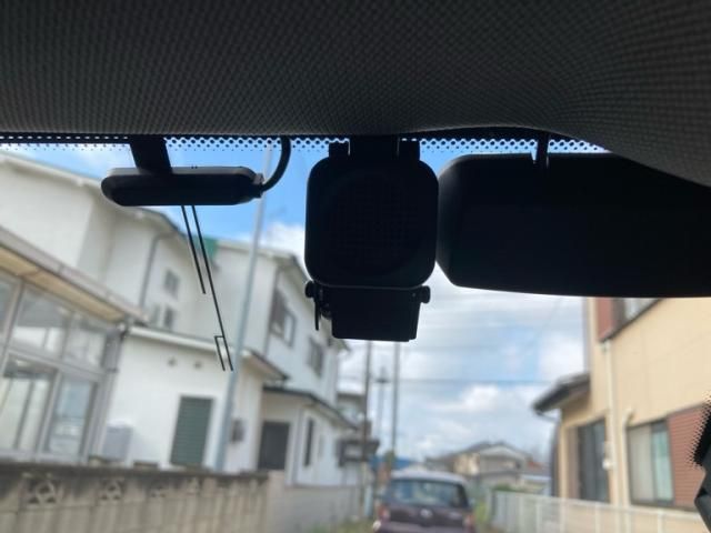 BMW 1SERIES 2012 Image 31