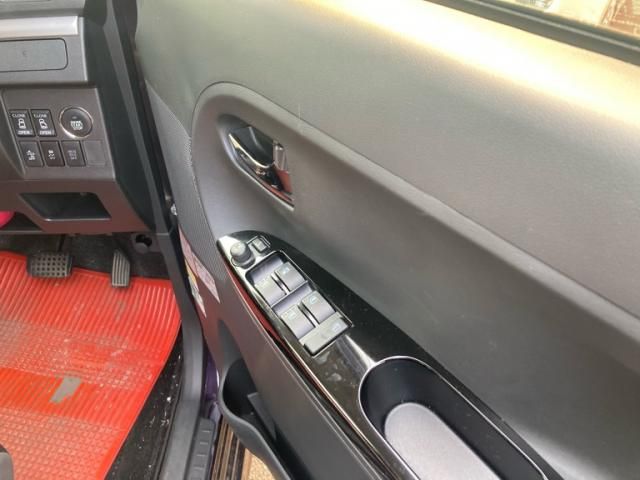 DAIHATSU TANTO CUSTOM 2014 Image 31