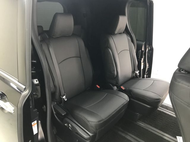 TOYOTA VOXY 2019 Image 31